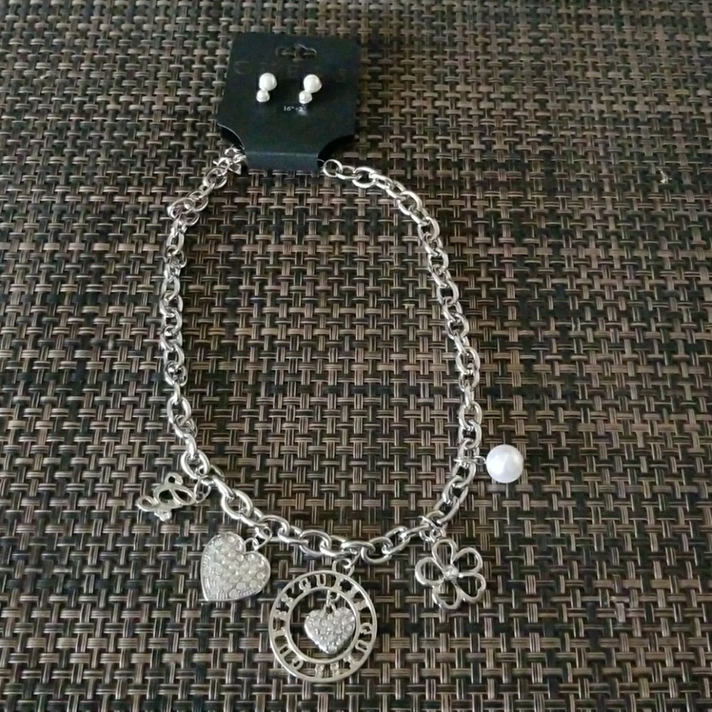 Guess Necklace and Earrings set